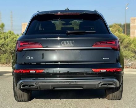 Черный Ауди Ку 5, объемом двигателя 2 л и пробегом 13 тыс. км за 20600 $, фото 4 на Automoto.ua