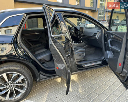 Черный Ауди Ку 5, объемом двигателя 1.98 л и пробегом 33 тыс. км за 47500 $, фото 5 на Automoto.ua