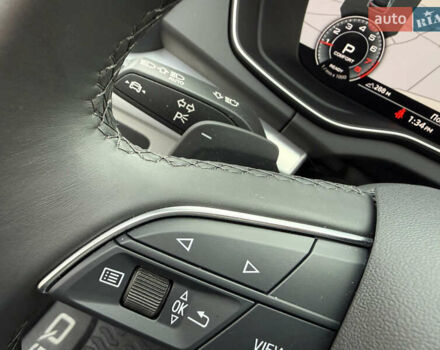 Черный Ауди Ку 5, объемом двигателя 2 л и пробегом 17 тыс. км за 39500 $, фото 78 на Automoto.ua