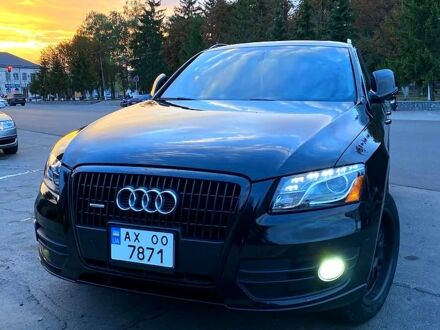 Чорний Ауді Ку 5, об'ємом двигуна 2 л та пробігом 202 тис. км за 12000 $, фото 1 на Automoto.ua