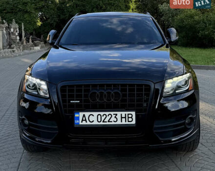Чорний Ауді Ку 5, об'ємом двигуна 2 л та пробігом 244 тис. км за 11800 $, фото 1 на Automoto.ua