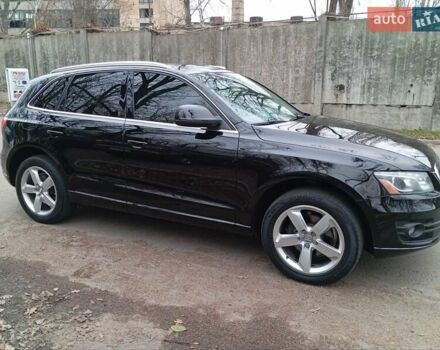 Черный Ауди Ку 5, объемом двигателя 2 л и пробегом 200 тыс. км за 10700 $, фото 1 на Automoto.ua