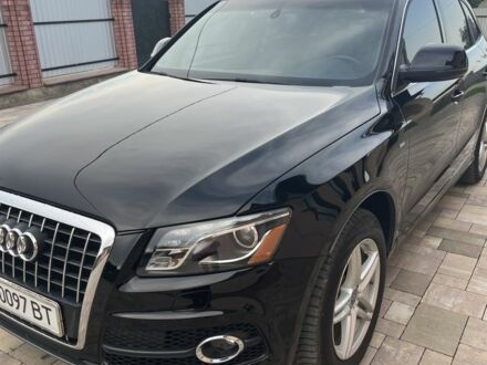 Черный Ауди Ку 5, объемом двигателя 2 л и пробегом 284 тыс. км за 11700 $, фото 1 на Automoto.ua