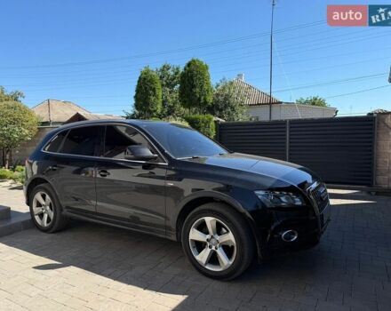 Черный Ауди Ку 5, объемом двигателя 1.97 л и пробегом 290 тыс. км за 15000 $, фото 1 на Automoto.ua