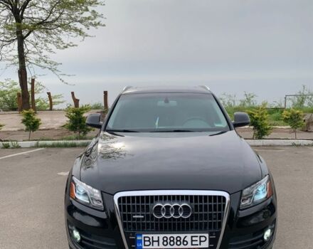 Черный Ауди Ку 5, объемом двигателя 2 л и пробегом 209 тыс. км за 14300 $, фото 1 на Automoto.ua