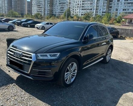 Черный Ауди Ку 5, объемом двигателя 1.97 л и пробегом 200 тыс. км за 22500 $, фото 1 на Automoto.ua