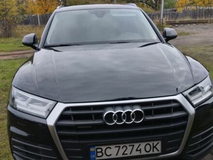 Черный Ауди Ку 5, объемом двигателя 2 л и пробегом 266 тыс. км за 744 $, фото 1 на Automoto.ua