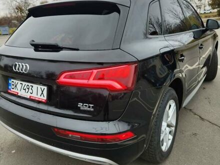 Чорний Ауді Ку 5, об'ємом двигуна 2 л та пробігом 190 тис. км за 15800 $, фото 1 на Automoto.ua