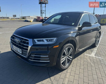 Черный Ауди Ку 5, объемом двигателя 1.98 л и пробегом 105 тыс. км за 27500 $, фото 1 на Automoto.ua