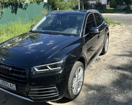 Черный Ауди Ку 5, объемом двигателя 2 л и пробегом 241 тыс. км за 21500 $, фото 1 на Automoto.ua