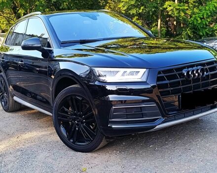 Чорний Ауді Ку 5, об'ємом двигуна 2 л та пробігом 85 тис. км за 25900 $, фото 1 на Automoto.ua