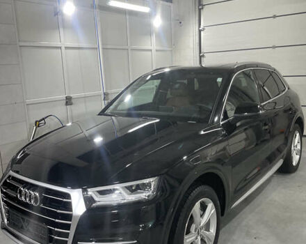 Чорний Ауді Ку 5, об'ємом двигуна 1.98 л та пробігом 32 тис. км за 27500 $, фото 1 на Automoto.ua