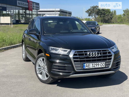Ауді Ку 5 2019 у Дніпро (Дніпропетровську) на Automoto.ua Чорний Ауді Ку 5, об'ємом двигуна 2 л та пробігом 87 тис. км за 31500 $, фото 1 на Automoto.ua