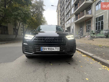 Черный Ауди Ку 5, объемом двигателя 1.98 л и пробегом 81 тыс. км за 28000 $, фото 1 на Automoto.ua