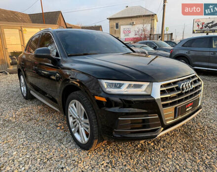 Черный Ауди Ку 5, объемом двигателя 1.98 л и пробегом 113 тыс. км за 27700 $, фото 1 на Automoto.ua
