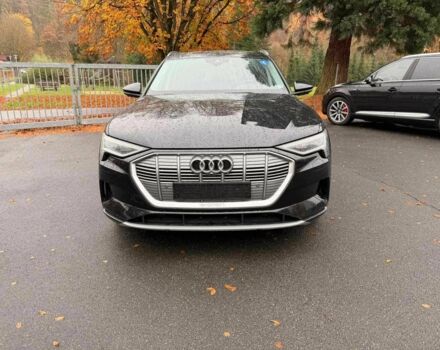 Чорний Ауді Ку 5, об'ємом двигуна 0 л та пробігом 93 тис. км за 32000 $, фото 1 на Automoto.ua