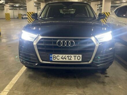 Черный Ауди Ку 5, объемом двигателя 2 л и пробегом 135 тыс. км за 31000 $, фото 1 на Automoto.ua