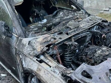 Чорний Ауді Ку 5, об'ємом двигуна 2 л та пробігом 33 тис. км за 3000 $, фото 1 на Automoto.ua