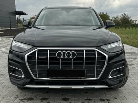 Черный Ауди Ку 5, объемом двигателя 1.97 л и пробегом 77 тыс. км за 43000 $, фото 1 на Automoto.ua