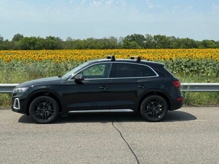 Черный Ауди Ку 5, объемом двигателя 2 л и пробегом 125 тыс. км за 42000 $, фото 1 на Automoto.ua