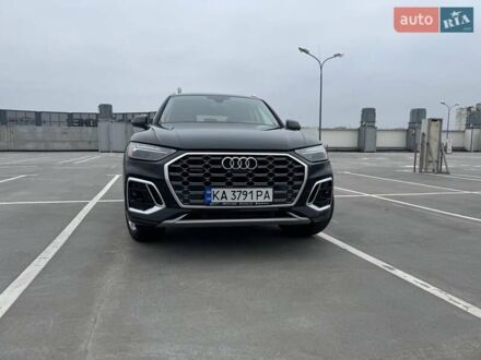 Ауди Ку 5 2024 в Киеве на Automoto.ua Черный Ауди Ку 5, объемом двигателя 1.98 л и пробегом 3 тыс. км за 65000 $, фото 1 на Automoto.ua