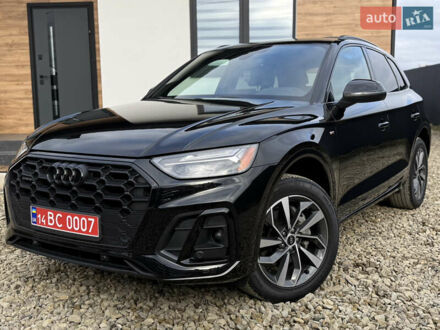 Черный Ауди Ку 5, объемом двигателя 2 л и пробегом 17 тыс. км за 39500 $, фото 1 на Automoto.ua