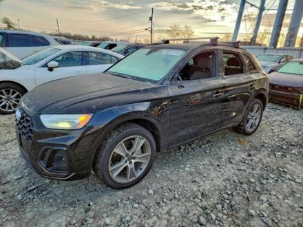 Черный Ауди Ку 5, объемом двигателя 2 л и пробегом 9 тыс. км за 20000 $, фото 1 на Automoto.ua