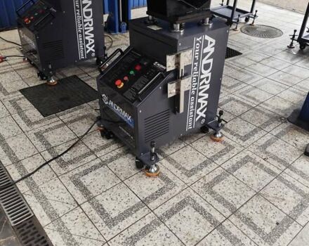 Коричневый Ауди Ку 5, объемом двигателя 1.97 л и пробегом 320 тыс. км за 17000 $, фото 2 на Automoto.ua