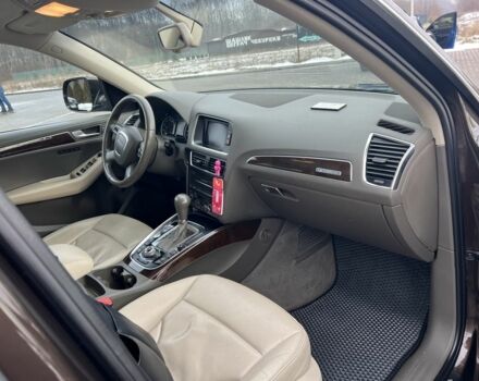 Коричневый Ауди Ку 5, объемом двигателя 2 л и пробегом 253 тыс. км за 10700 $, фото 3 на Automoto.ua
