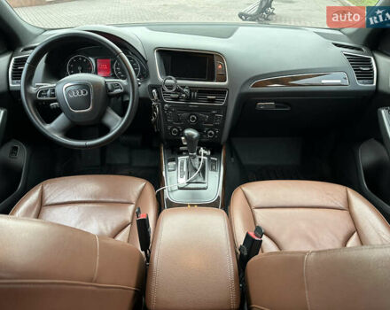 Коричневый Ауди Ку 5, объемом двигателя 2 л и пробегом 197 тыс. км за 13999 $, фото 30 на Automoto.ua