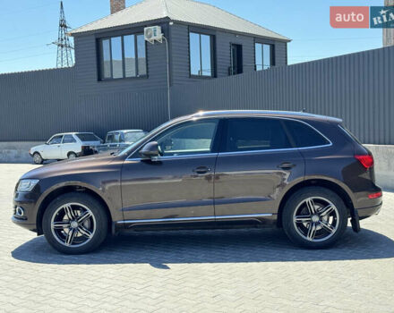 Коричневый Ауди Ку 5, объемом двигателя 2 л и пробегом 240 тыс. км за 19000 $, фото 1 на Automoto.ua