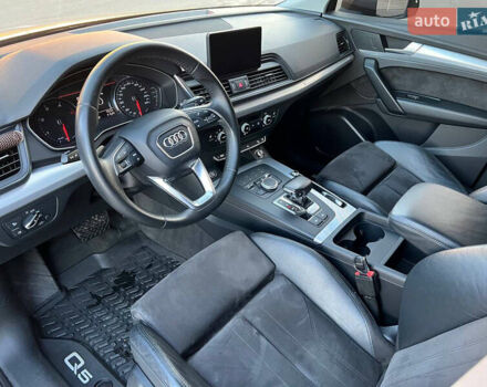 Коричневый Ауди Ку 5, объемом двигателя 1.97 л и пробегом 190 тыс. км за 26900 $, фото 4 на Automoto.ua