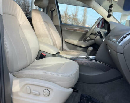 Красный Ауди Ку 5, объемом двигателя 1.98 л и пробегом 244 тыс. км за 12999 $, фото 6 на Automoto.ua