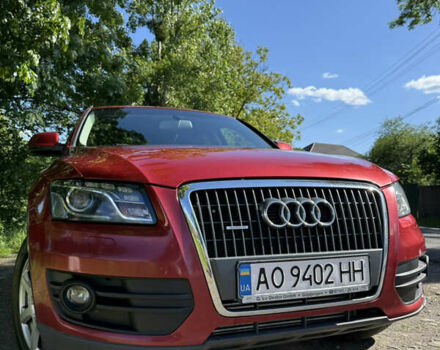 Красный Ауди Ку 5, объемом двигателя 2 л и пробегом 310 тыс. км за 12900 $, фото 3 на Automoto.ua