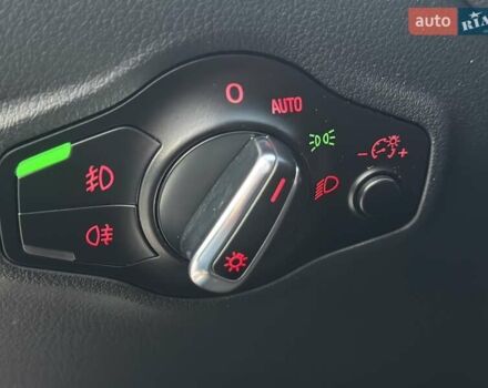 Красный Ауди Ку 5, объемом двигателя 1.98 л и пробегом 124 тыс. км за 20300 $, фото 27 на Automoto.ua