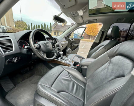 Красный Ауди Ку 5, объемом двигателя 1.98 л и пробегом 125 тыс. км за 15999 $, фото 24 на Automoto.ua