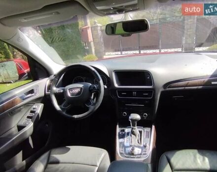 Красный Ауди Ку 5, объемом двигателя 2 л и пробегом 240 тыс. км за 14200 $, фото 3 на Automoto.ua