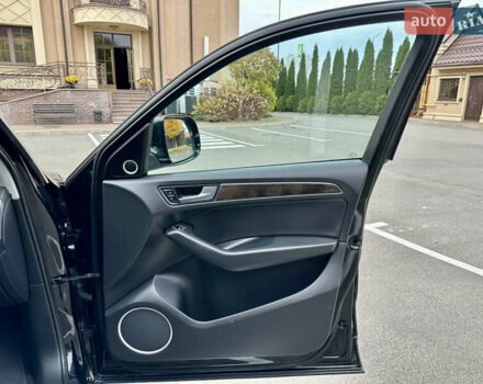 Красный Ауди Ку 5, объемом двигателя 1.98 л и пробегом 125 тыс. км за 15999 $, фото 20 на Automoto.ua