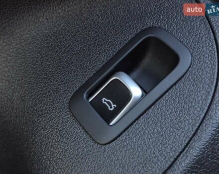 Червоний Ауді Ку 5, об'ємом двигуна 1.98 л та пробігом 87 тис. км за 20300 $, фото 19 на Automoto.ua