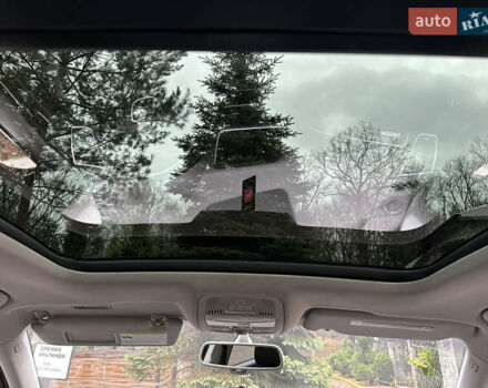 Красный Ауди Ку 5, объемом двигателя 2 л и пробегом 190 тыс. км за 15900 $, фото 80 на Automoto.ua