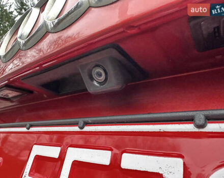 Красный Ауди Ку 5, объемом двигателя 2 л и пробегом 190 тыс. км за 15900 $, фото 27 на Automoto.ua