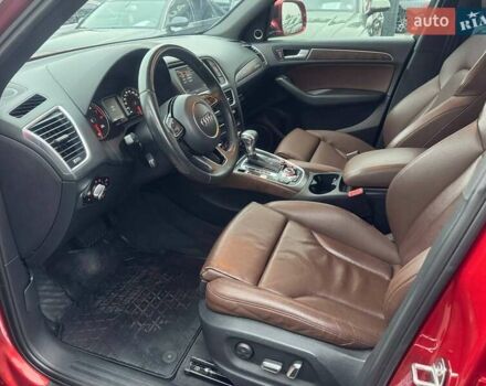 Красный Ауди Ку 5, объемом двигателя 2 л и пробегом 184 тыс. км за 17300 $, фото 10 на Automoto.ua