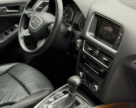 Ауді Ку 5 2015 у Самборе на Automoto.ua Червоний Ауді Ку 5, об'ємом двигуна 2 л та пробігом 182 тис. км за 14950 $, фото 43 на Automoto.ua