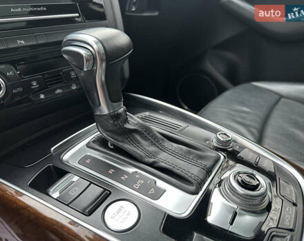 Красный Ауди Ку 5, объемом двигателя 2 л и пробегом 190 тыс. км за 15900 $, фото 59 на Automoto.ua