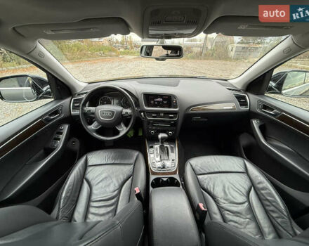 Ауді Ку 5 2015 у Самборе на Automoto.ua Червоний Ауді Ку 5, об'ємом двигуна 2 л та пробігом 182 тис. км за 14950 $, фото 31 на Automoto.ua