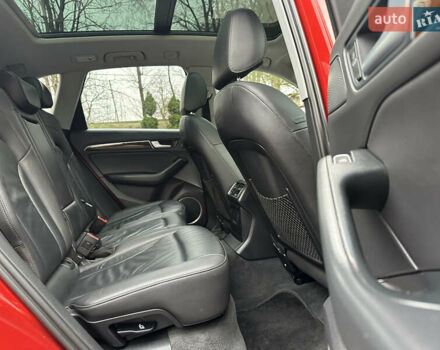 Красный Ауди Ку 5, объемом двигателя 2 л и пробегом 190 тыс. км за 15900 $, фото 81 на Automoto.ua