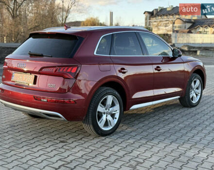 Червоний Ауді Ку 5, об'ємом двигуна 2 л та пробігом 120 тис. км за 23850 $, фото 5 на Automoto.ua