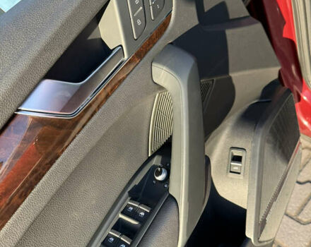 Червоний Ауді Ку 5, об'ємом двигуна 2 л та пробігом 120 тис. км за 23850 $, фото 31 на Automoto.ua