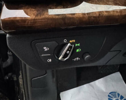 Красный Ауди Ку 5, объемом двигателя 2 л и пробегом 233 тыс. км за 20999 $, фото 20 на Automoto.ua