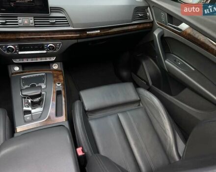 Червоний Ауді Ку 5, об'ємом двигуна 1.98 л та пробігом 185 тис. км за 25500 $, фото 22 на Automoto.ua